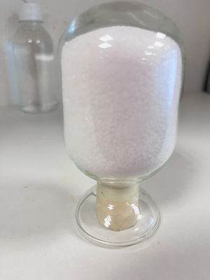 Cationic Polyacrylamide CPAM Chemical Flocculant Digunakan Dalam Industri Air Limbah Butir Alkohol